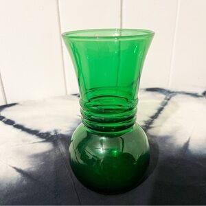 Vintage 1960's Green Anchor Hocking Vase.